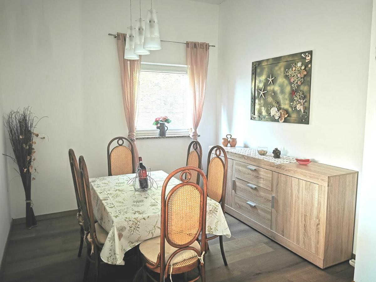 Kuca Za Odmor Teja Villa Trogir Ngoại thất bức ảnh